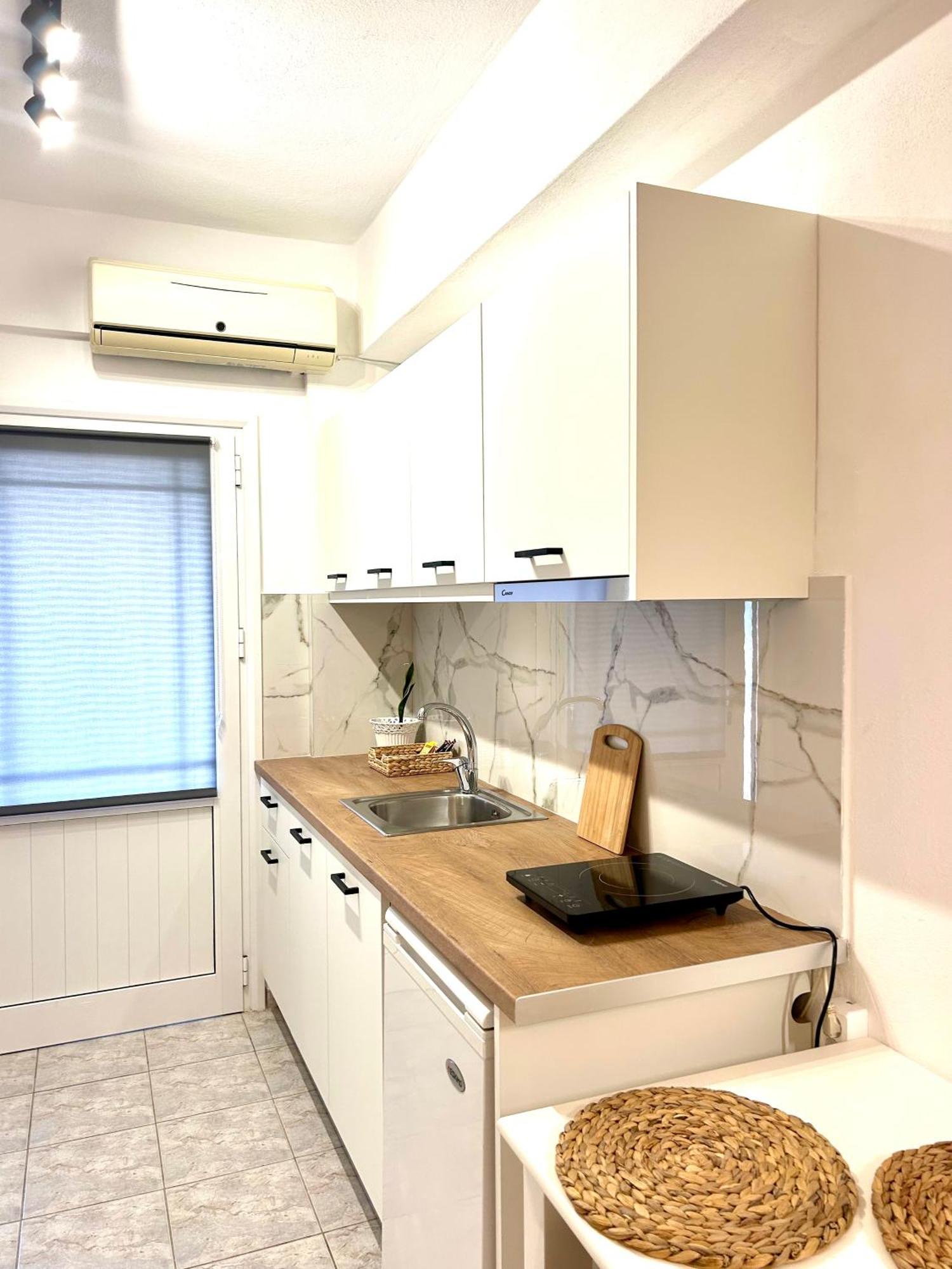 Boheme Studios 2 Skiathos Town Exterior photo